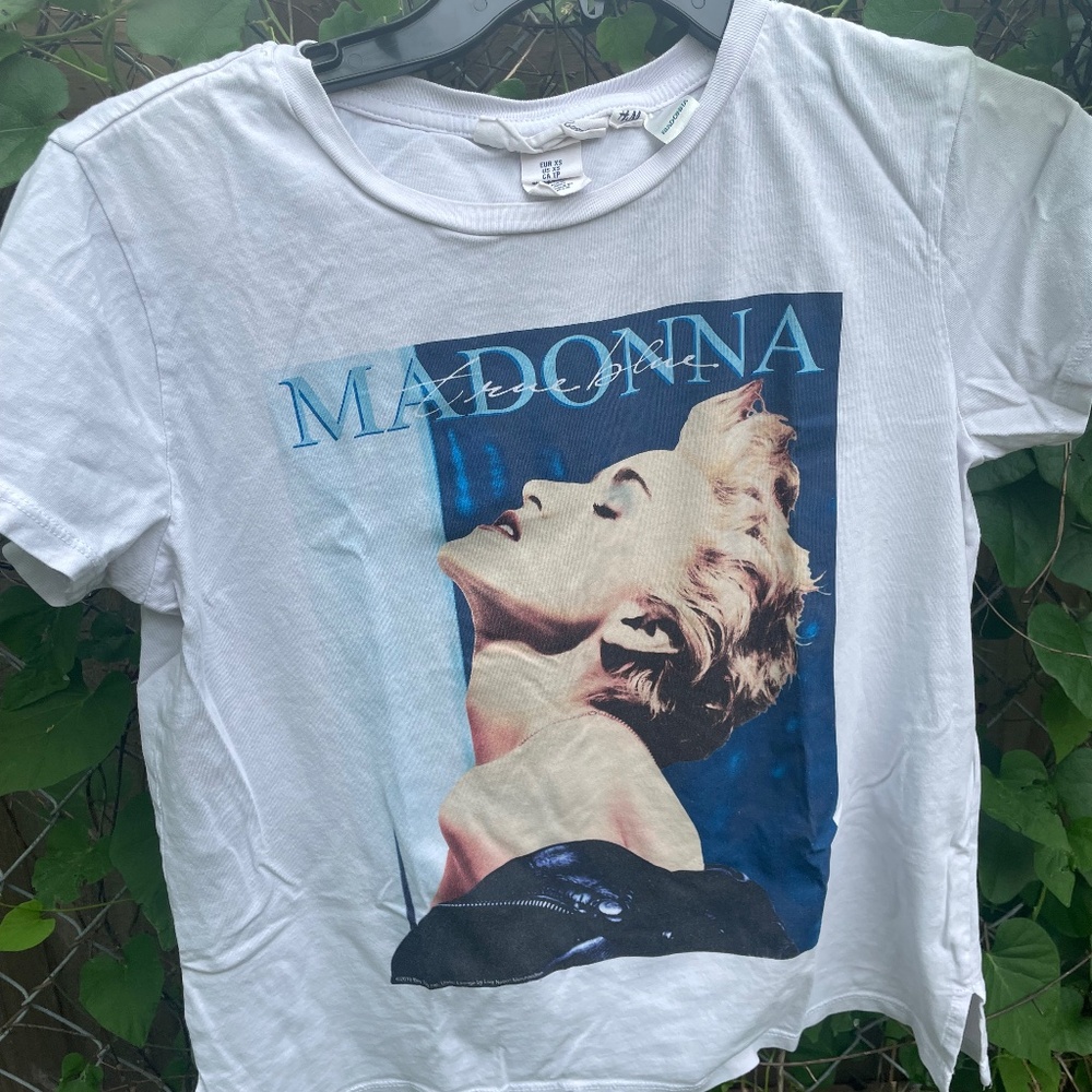 True Blue Madonna tee